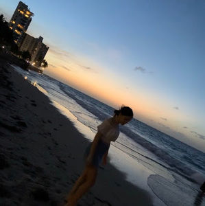 Meet your Posher, Esther